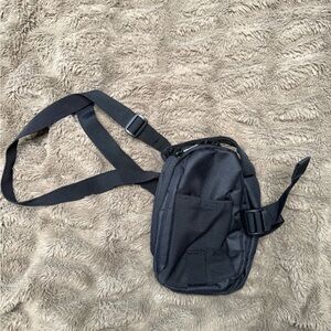 Black Crossbody Magnetic Gym Bag